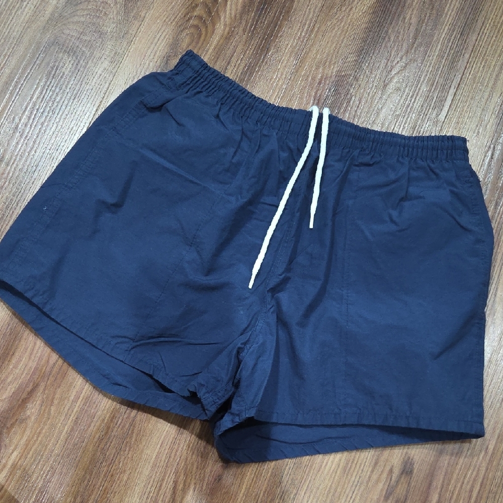 Woolrich Men's Navy Elastic-Waist Shorts with White Drawstring